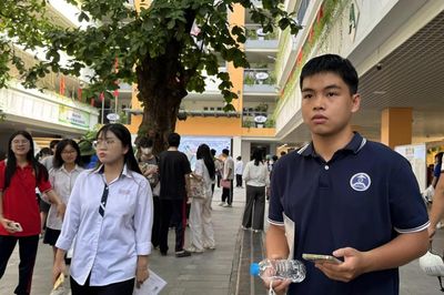 Hà Nội hướng dẫn nhập học lớp 10, học sinh lưu ý mốc thời gian để không mất chỗ