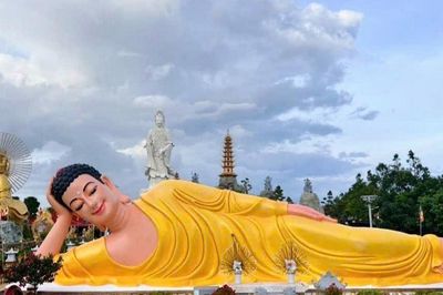 Vĩnh Long: Chùa Vạn Phước (Bình Đại) quần thể văn hóa tâm linh quy mô lớn