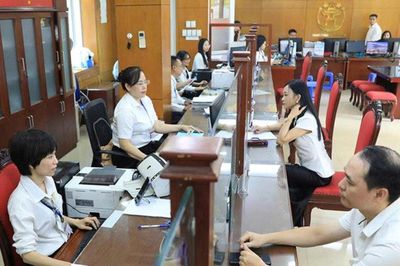 Hiệu quả rõ nét từ chính quyền địa phương hai cấp của Thủ đô Gần dân, sát cơ sở, phân định rõ trách nhiệm, lấy hiệu quả phục vụ người dân, doanh nghiệp làm trung tâm