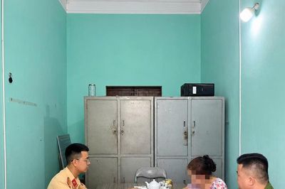 Lạng Sơn: Xử phạt người phụ nữ livestream tập thể dục giữa đường ray