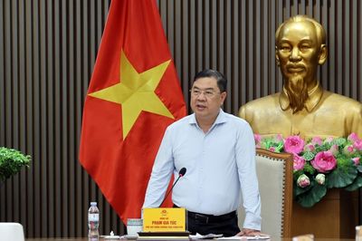 Hoàn thiện Nghị định mới để tái cơ cấu hệ thống kinh doanh xăng dầu