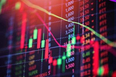 VN-Index lao dốc, khối ngoại bán ròng hơn nghìn tỷ đồng