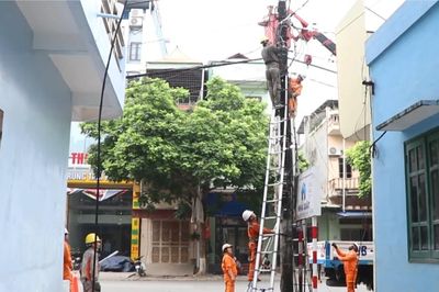 Đảm bảo cung ứng điện khi nắng nóng cao điểm