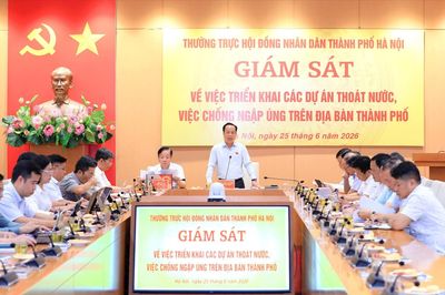 Phấn đấu hết năm 2026 cơ bản khắc phục các điểm úng ngập