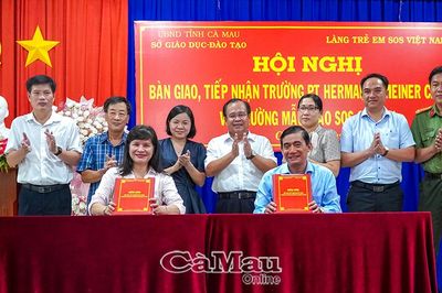Bàn giao hai cơ sở giáo dục thuộc hệ thống SOS Việt Nam về địa phương quản lý