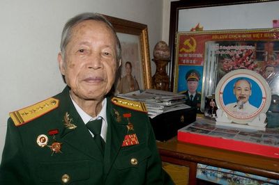 Anh hùng La Văn Cầu từ trần