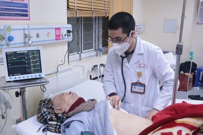 Chi tiết bảng lương mới của y bác sĩ từ 1/7