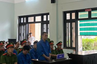 Lĩnh án vì 'mở tiệc' ma túy tại nhà riêng