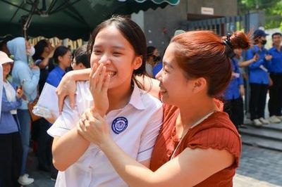 Hôm nay, Hà Nội xác nhận nhập học lớp 10 và quy định bắt buộc