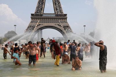 Nắng nóng phá kỷ lục hơn 100 năm ở Pháp: Cảnh báo cho Việt Nam trước nguy cơ El Nino và biến đổi khí hậu