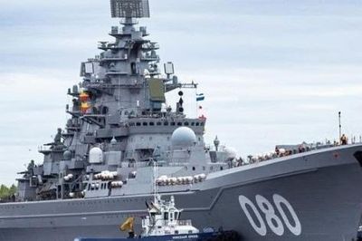 Điểm đặc biệt ở tuần dương hạm Kirov Nga khiến tàu khu trục Zumwalt Mỹ liên tục bị đặt lên bàn cân