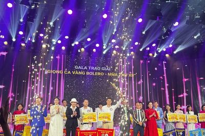 Hành trình từ doanh nhân đến Quán quân Bolero của Phạm Ngọc Anh