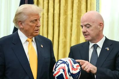 Bên lề World Cup: Tổng thống Mỹ Donald Trump sẽ trao cúp vàng