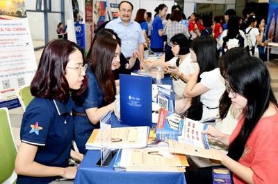 Đại học Kinh tế quốc dân công bố kết quả tuyển thẳng hệ đại học chính quy năm 2026