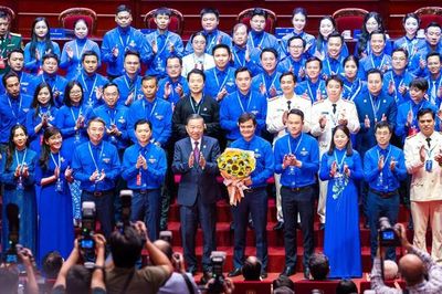 Thanh niên Việt Nam trực tiếp tham gia kiến tạo tương lai