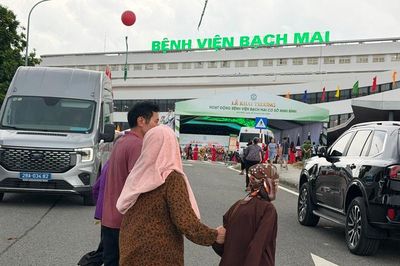 Bệnh viện Bạch Mai cơ sở Ninh Bình đón nhận những bệnh nhân đầu tiên