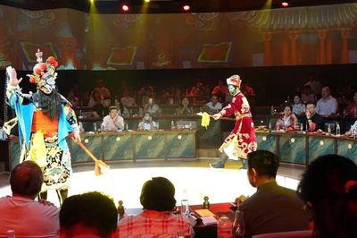 Hậu kiểm sân khấu: Hỗ trợ sáng tạo, gìn giữ chuẩn mực