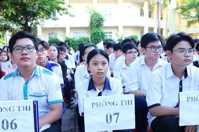 Hơn 1.200 học sinh ở Cà Mau tham gia kỳ thi tuyển sinh vào lớp 10 THPT chuyên