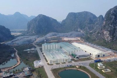 Nhà máy dừng nhận rác, người dân ở Thanh Hóa vẫn khốn khổ vì mùi hôi