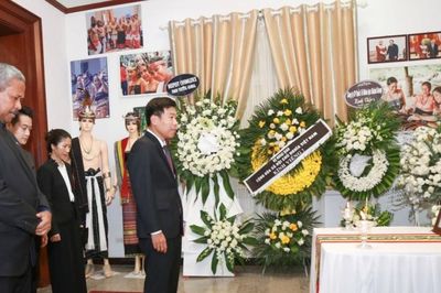 Thứ trưởng Ngoại giao Nguyễn Mạnh Cường viếng và ghi sổ tang tưởng niệm nguyên Tổng thống Timor-Leste Francisco Guterres 'Lu Olo'