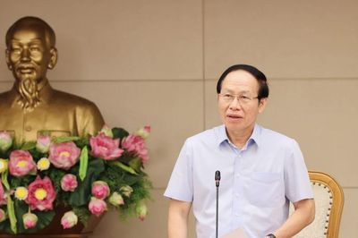 Làm việc với Bộ GD&ĐT: Phó Thủ tướng Lê Tiến Châu nêu 'điểm nghẽn' trong ngành giáo dục