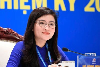 Bí thư Trung ương Đoàn Hồ Hồng Nguyên: 'Một hành trình đặc biệt sau nhiều năm tham gia công tác Đoàn'