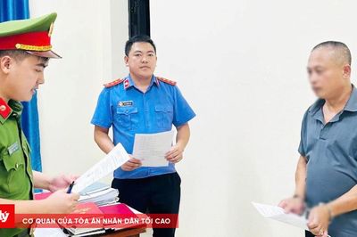 Khởi tố kẻ tát chết người sau va chạm giao thông