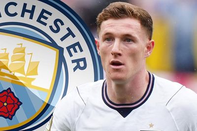 Man City chiêu mộ Elliot Anderson với mức phí kỷ lục