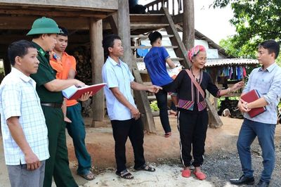 Lá đơn tình nguyện và hành trình 'ngược ngàn' của người cán bộ trẻ