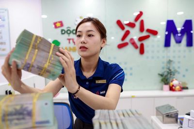 Lãi suất ngân hàng hôm nay 26/6/2026: Nhà băng giảm mạnh lãi chứng chỉ tiền gửi