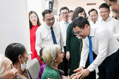 Bệnh viện Bạch Mai cơ sở 2 không thể phát triển như 'ốc đảo chuyên môn'