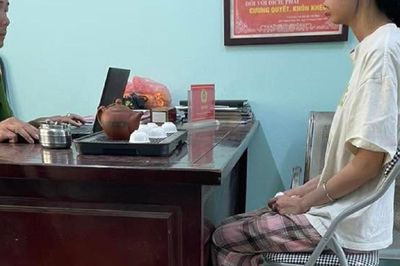 Điều tra vụ cô gái bị siết cổ, hành hung ngay trước cửa nhà ở Hà Nội
