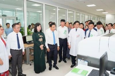 Khai trương Bệnh viện Bạch Mai cơ sở Ninh Bình: Phát triển y tế chất lượng cao để phục vụ nhân dân tại cơ sở
