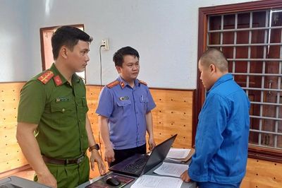 Phê chuẩn khởi tố đối tượng giết người, cướp tài sản