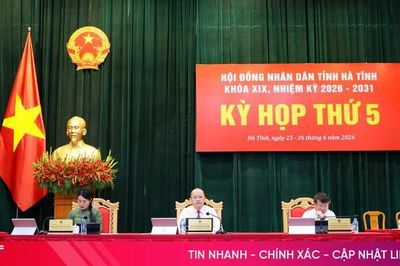 Giám đốc Sở Công Thương tiếp tục đăng đàn trả lời chất vấn