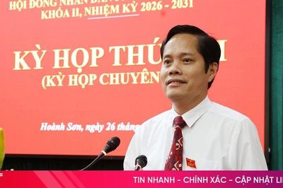 Phường Hoành Sơn thông qua các nghị quyết quan trọng về sắp xếp tổ chức bộ máy