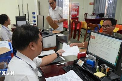 Một năm vận hành phường 'siêu dân', hiệu quả bước đầu nhưng áp lực còn lớn