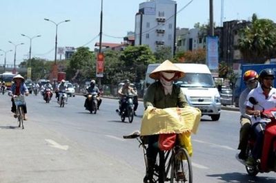 Không phải nhiệt độ, đây mới là nguyên nhân chính khiến miền Bắc oi bức cả ngày