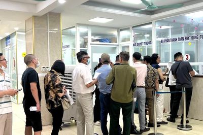 Hàng triệu người có BHYT lần đầu được chi trả khi khám ngoại trú trái tuyến