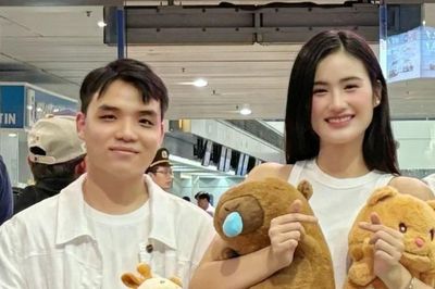 Hạnh phúc của Hoa hậu Ý Nhi sau chuyến du lịch với bạn trai