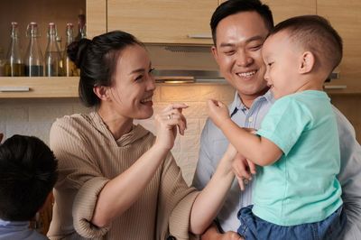 Hỗ trợ 2 triệu đồng khi sinh con thứ 2: Đặt phụ nữ ở trung tâm chính sách để khuyến sinh bền vững