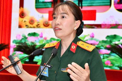 Nữ chiến sĩ Quân y tỏa sáng tại hội thi báo cáo viên giỏi toàn quân