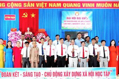 Ông Võ Văn Quang giữ chức Chủ tịch Hội Khuyến học xã Vĩnh Trạch
