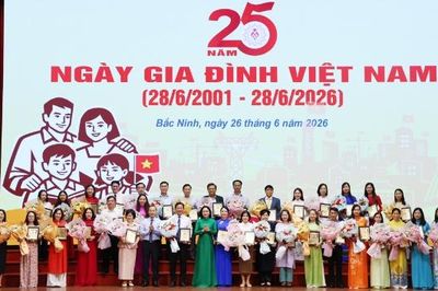 Bắc Ninh: Tuyên dương nhiều tập thể, cá nhân tiêu biểu về công tác gia đình