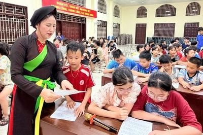 Niềm vui từ những lớp học hè miễn phí