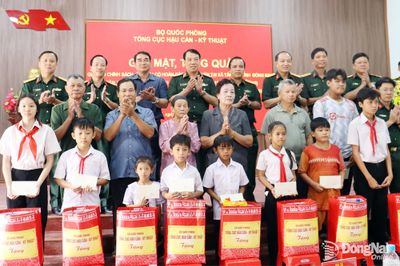 Huy động sức mạnh toàn dân thực hiện cao điểm hành động, bứt phá