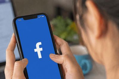 Facebook có thực sự nghe lén để quảng cáo? Giải mã công nghệ đứng sau sự trùng hợp đáng sợ