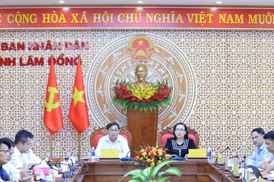 Chính phủ phân cấp mạnh xử lý nhà, đất công dôi dư sau sắp xếp bộ máy