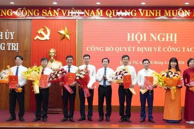 Ban Thường vụ Tỉnh ủy: Công bố các quyết định về công tác cán bộ