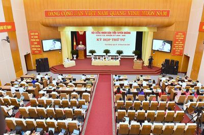 Bế mạc chương trình Kỳ họp thứ tư HĐND tỉnh khóa XX